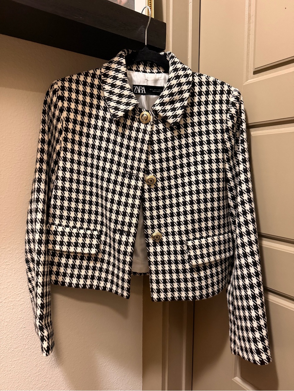 Zara Black & White Houndstooth Cropped Blazer